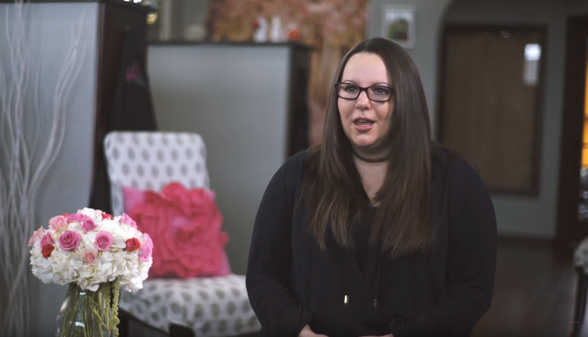 Before Getting Hair Extensions Read The Salon S Reviews