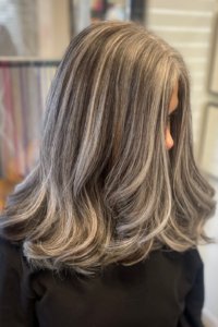grey hair transition step 2 1